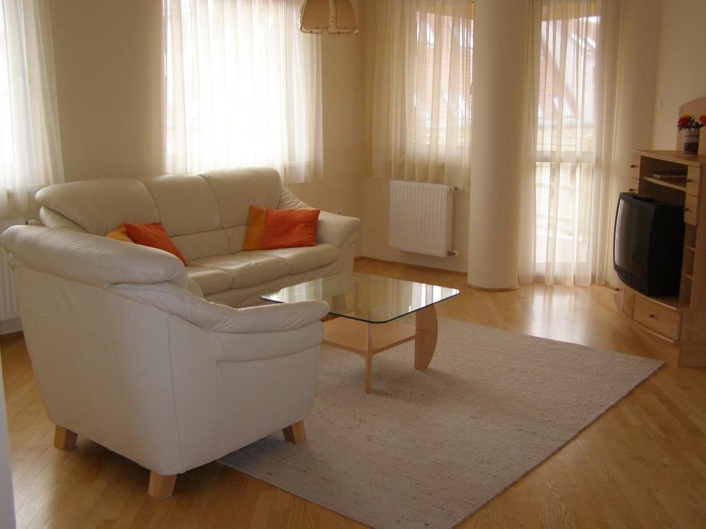 Innercity Apartments Boedapest Buitenkant foto